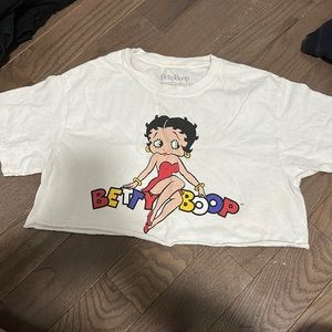 Women Betty boop crop top
